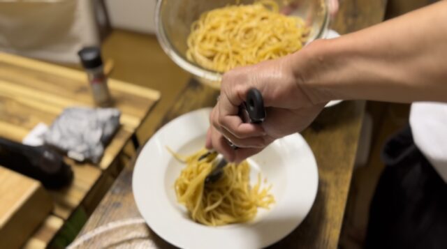 パスタの盛り付け